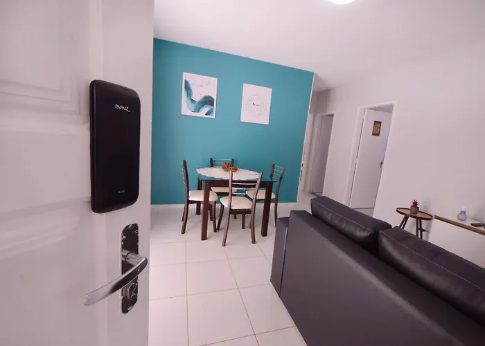 Apto Na Aruana Com Garagem E Ar Condicionado